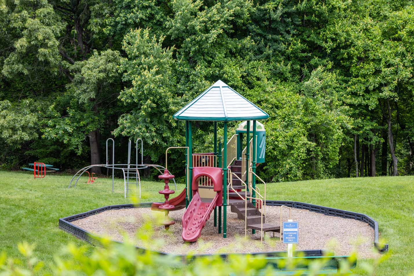 Magnolia Falls Apartments